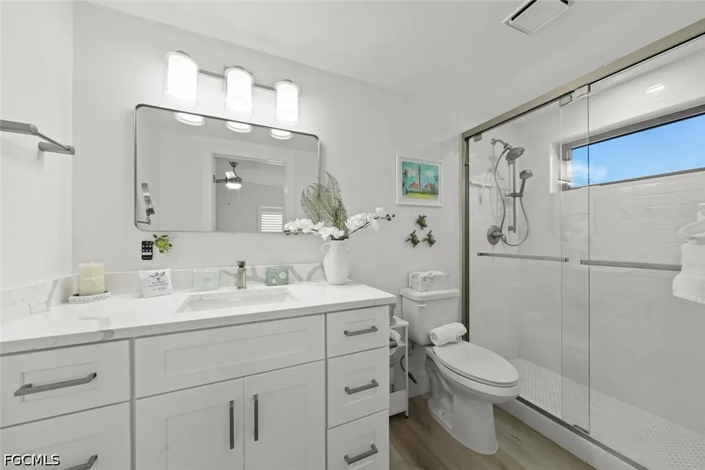 625 Nerita Street Sanibel FL 33957