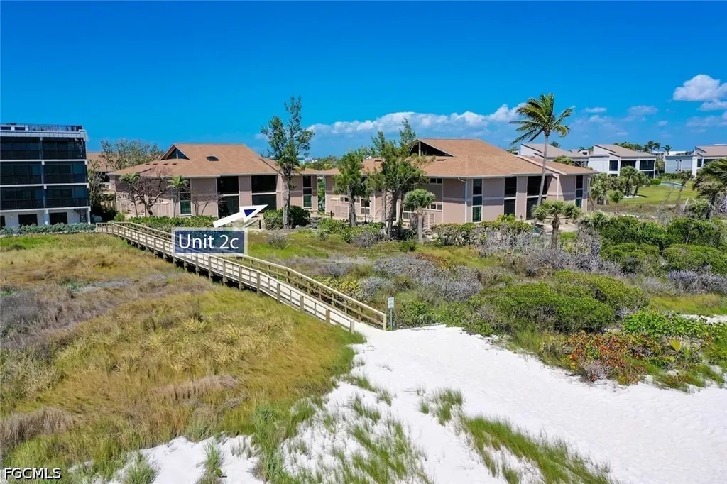 625 Nerita Street Sanibel FL 33957