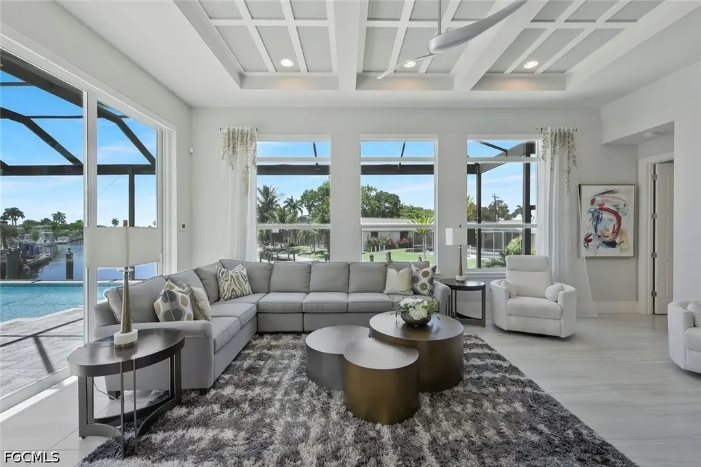 3816 SE 21st Place Cape Coral FL 33904