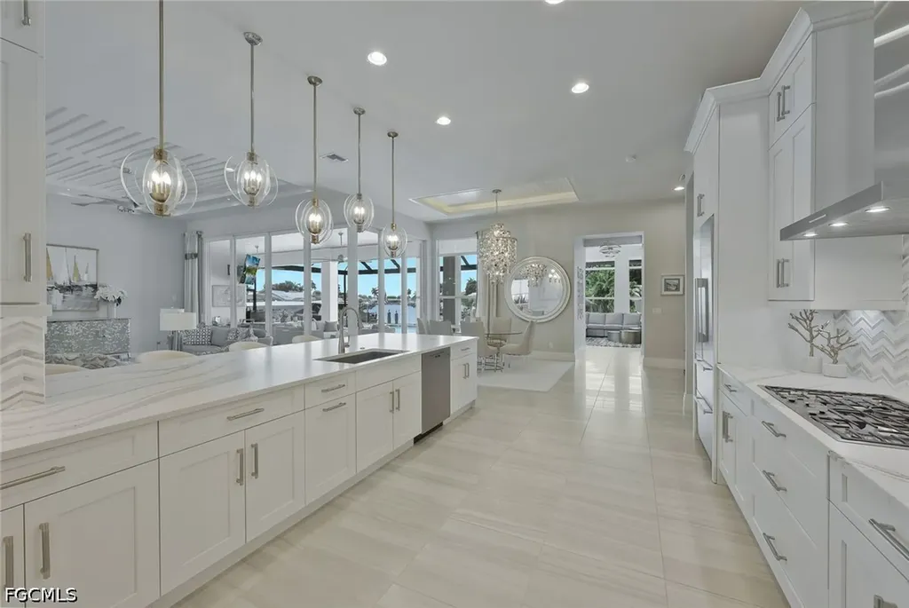 3816 SE 21st Place Cape Coral FL 33904