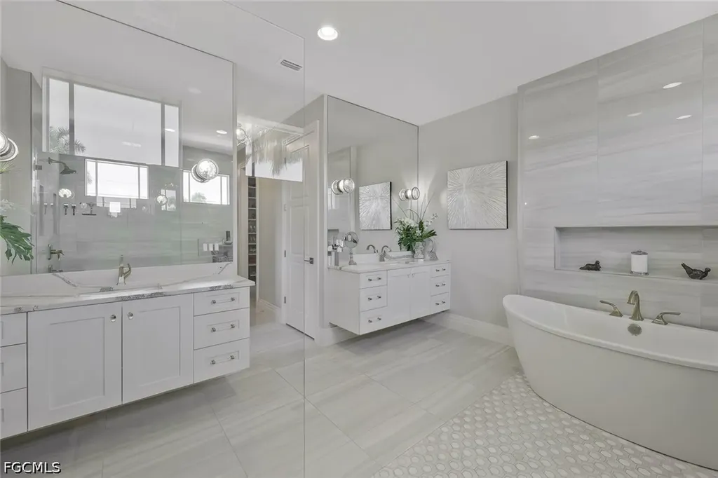 3816 SE 21st Place Cape Coral FL 33904