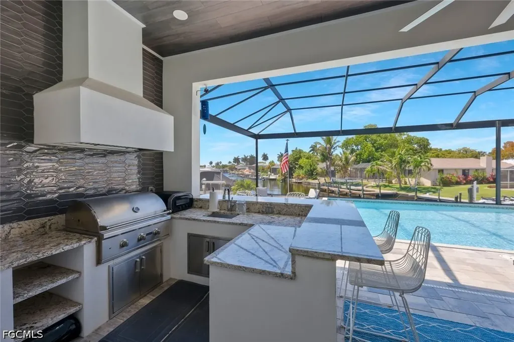 3816 SE 21st Place Cape Coral FL 33904