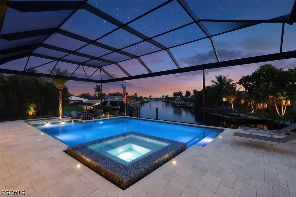 3816 SE 21st Place Cape Coral FL 33904