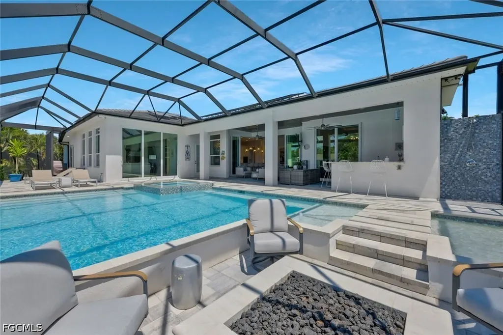 3816 SE 21st Place Cape Coral FL 33904
