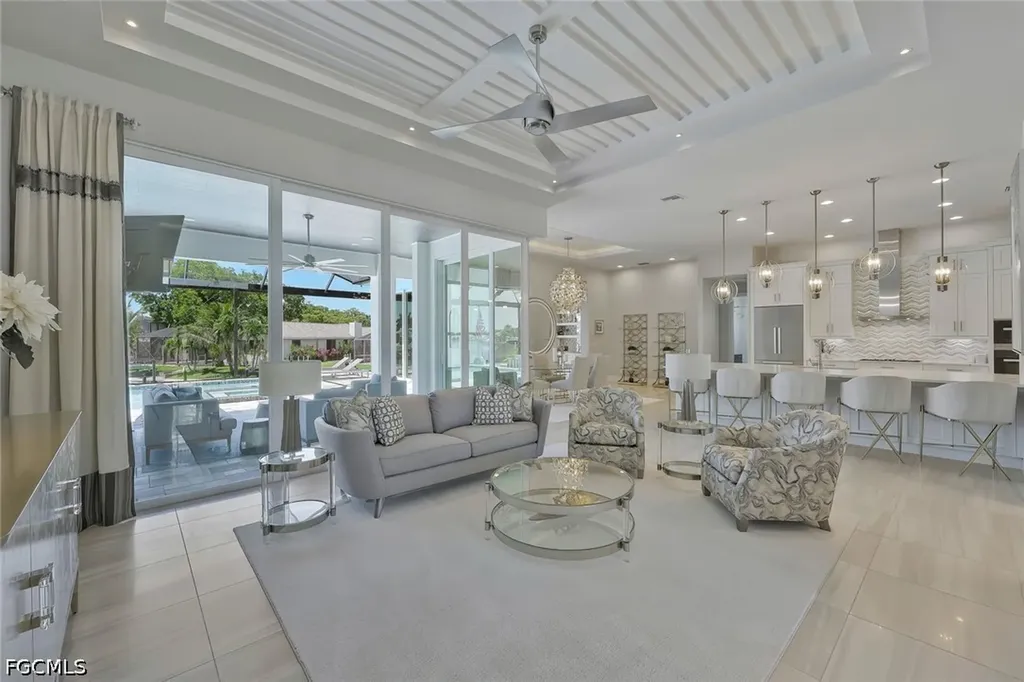 3816 SE 21st Place Cape Coral FL 33904