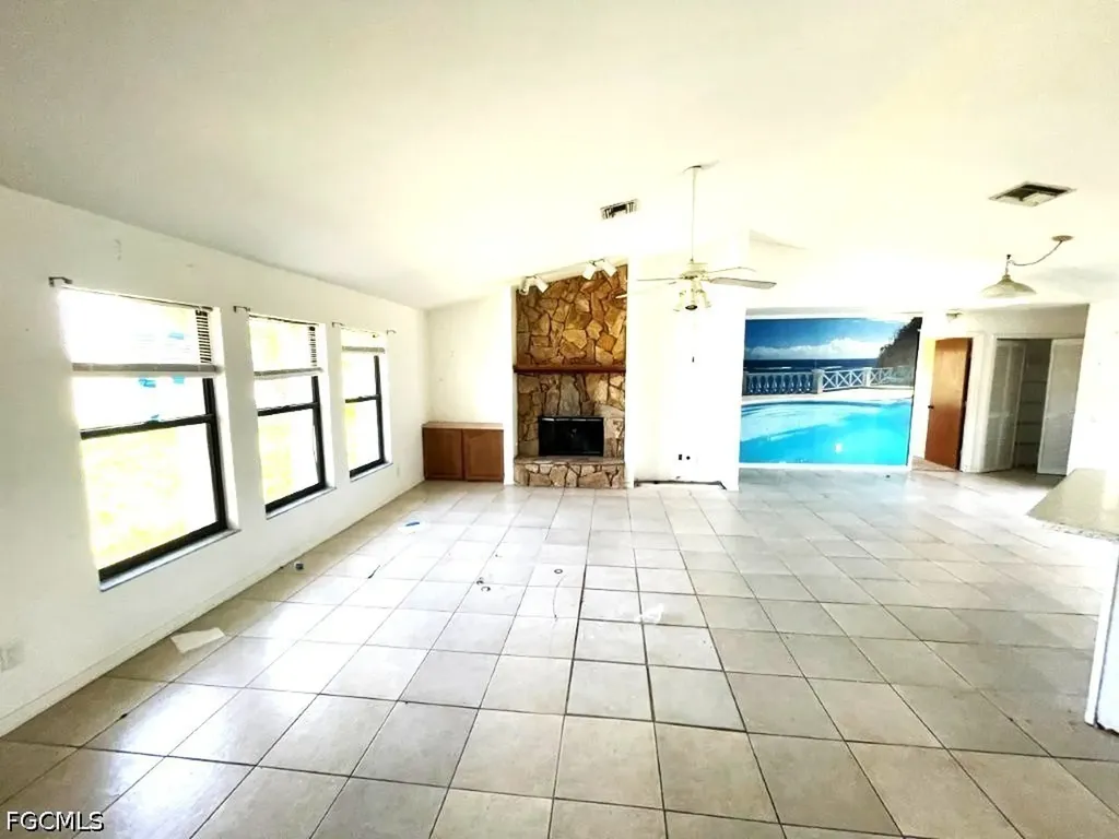 2236 SW 2nd Terrace Cape Coral FL 33991