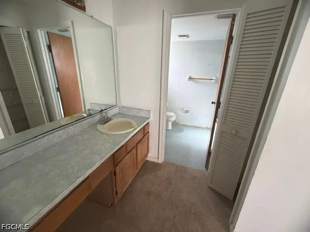2236 SW 2nd Terrace Cape Coral FL 33991