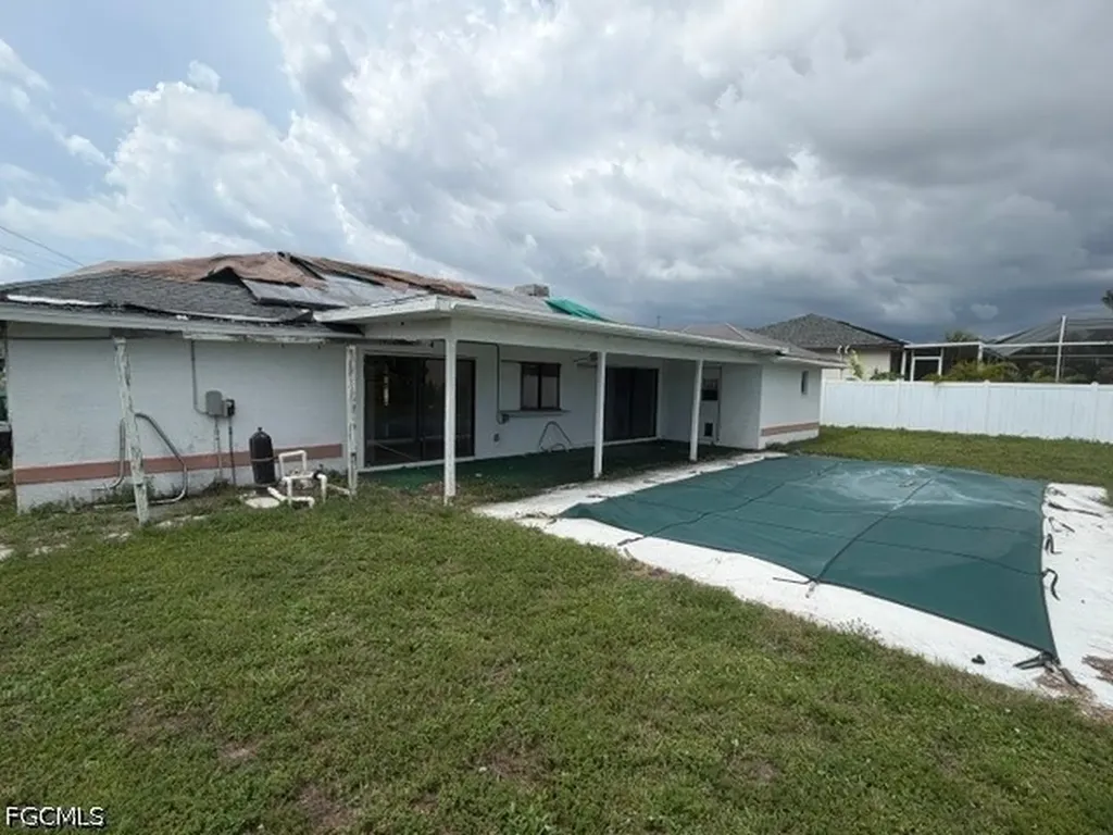 2236 SW 2nd Terrace Cape Coral FL 33991