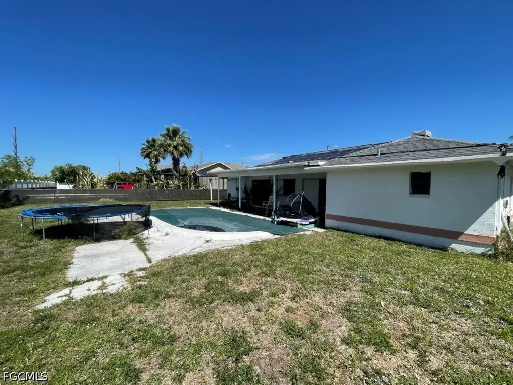 2236 SW 2nd Terrace Cape Coral FL 33991