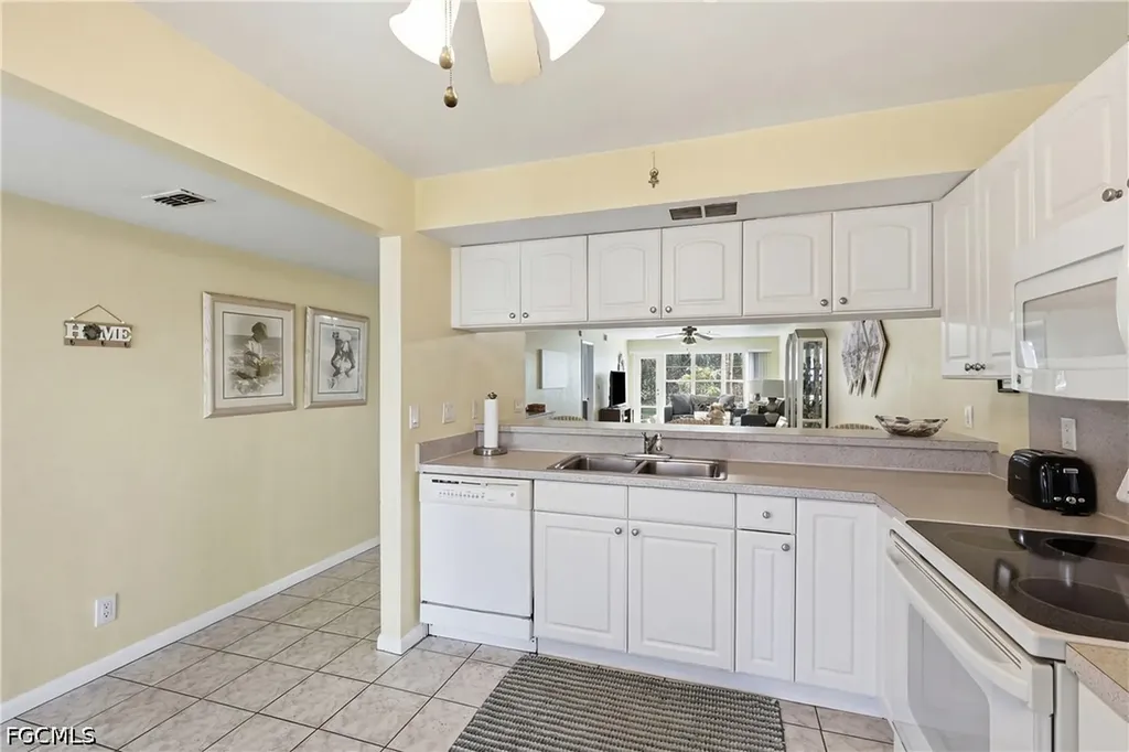 4080 Looking Glass Lane Naples FL 34112