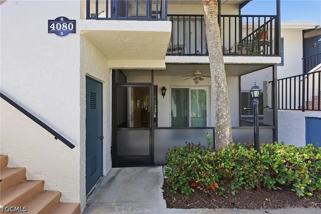 4080 Looking Glass Lane Naples FL 34112