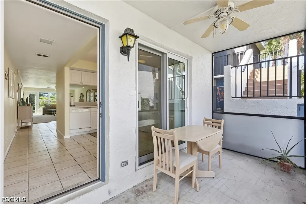 4080 Looking Glass Lane Naples FL 34112