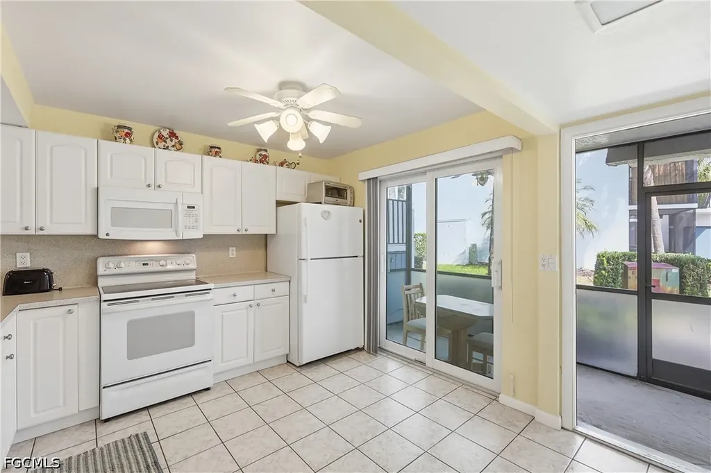 4080 Looking Glass Lane Naples FL 34112