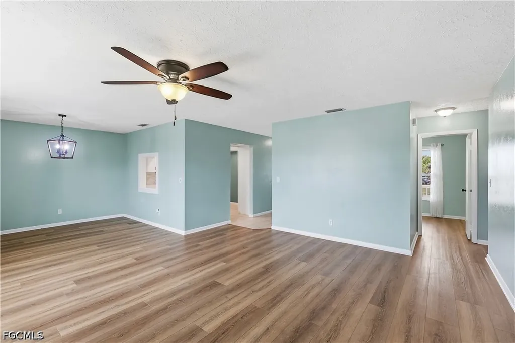1304 Miramar Street Cape Coral FL 33904