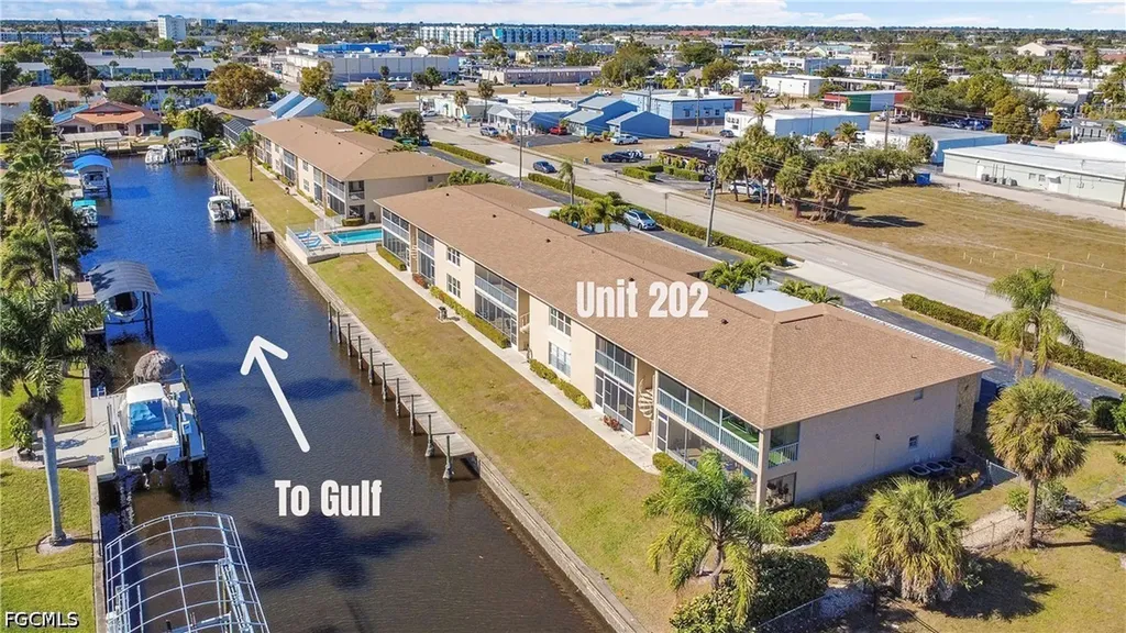 1304 Miramar Street Cape Coral FL 33904