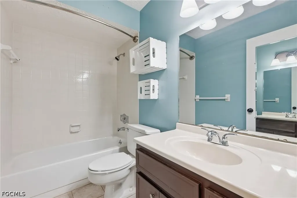 1304 Miramar Street Cape Coral FL 33904
