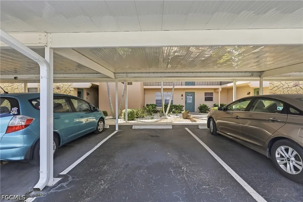 1304 Miramar Street Cape Coral FL 33904