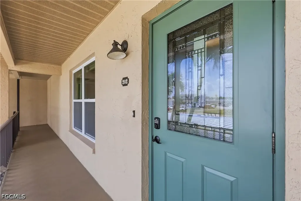 1304 Miramar Street Cape Coral FL 33904
