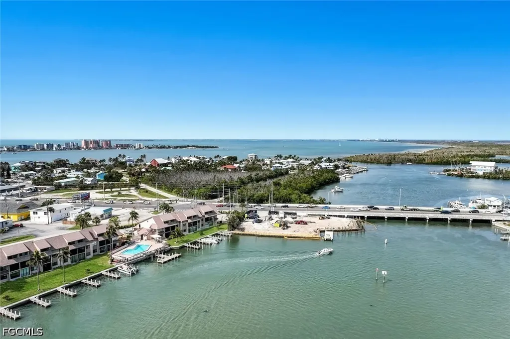 896 Buttonwood Drive Fort Myers Beach FL 33931