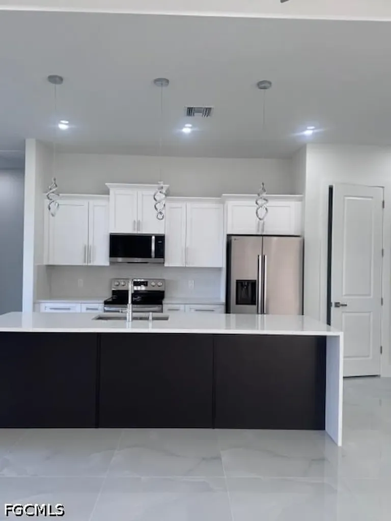 1600 Nelson Road N Cape Coral FL 33993