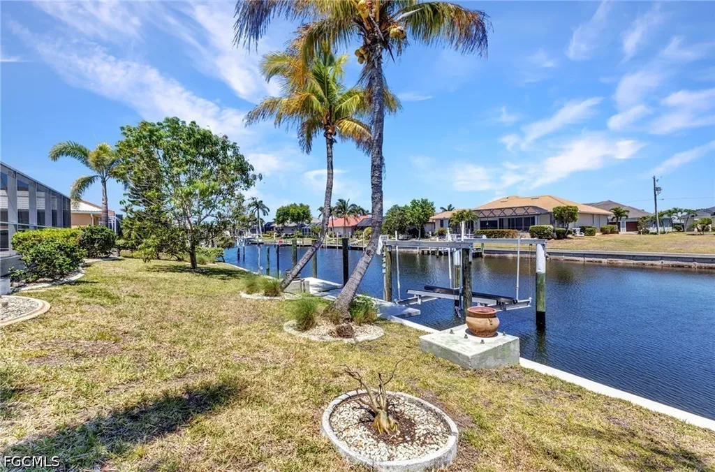 2718 Saint Thomas Drive Punta Gorda FL 33950