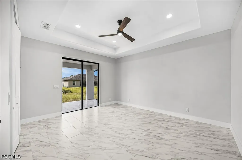 3813 1st Street SW Lehigh Acres FL 33976
