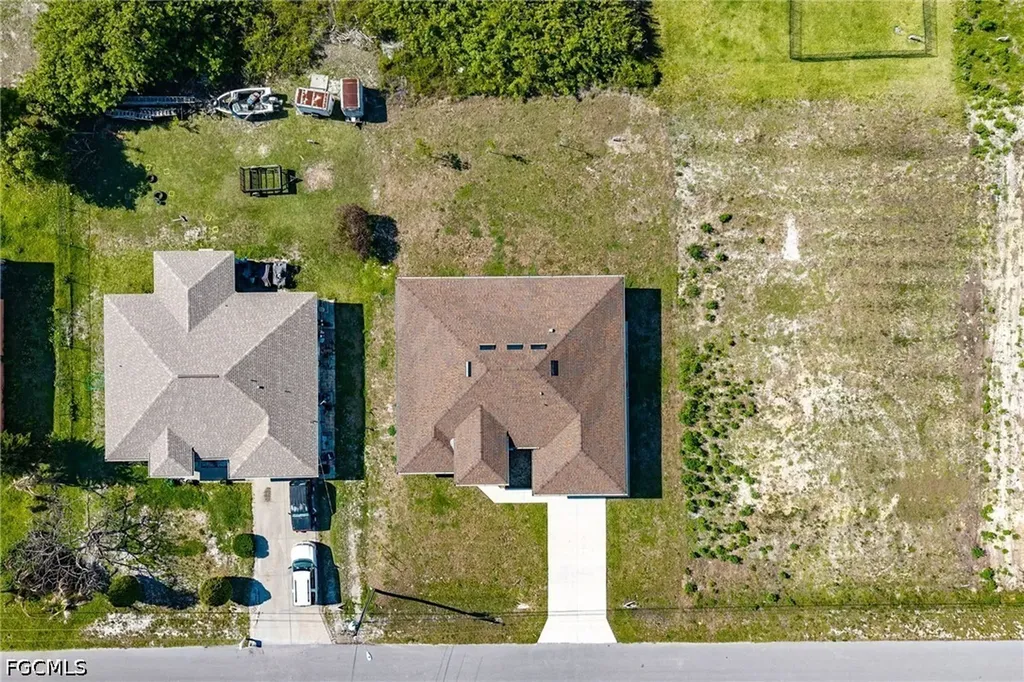 3813 1st Street SW Lehigh Acres FL 33976