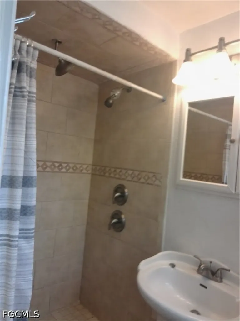 1443 Ricardo Avenue Fort Myers FL 33901