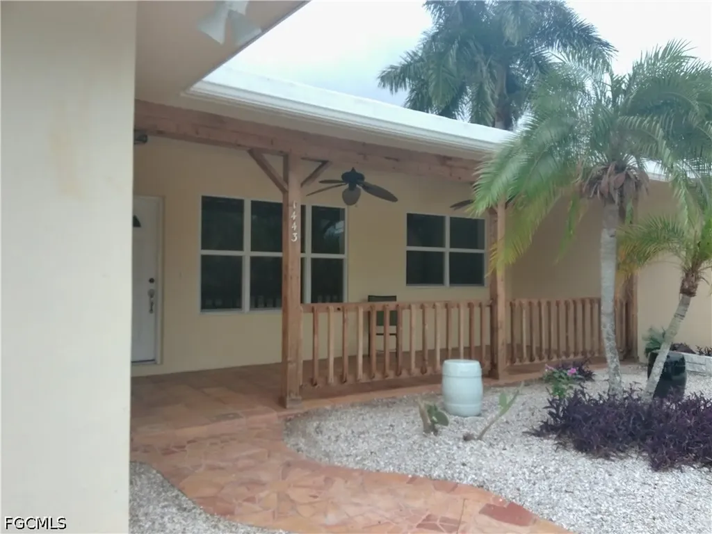 1443 Ricardo Avenue Fort Myers FL 33901