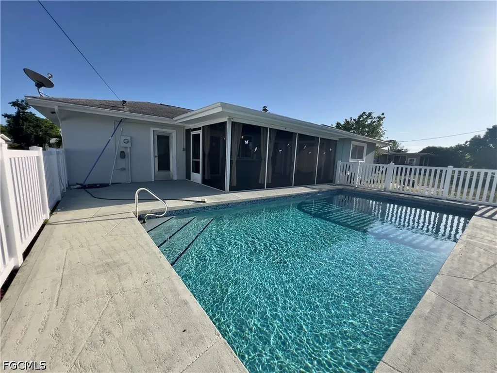 117 SE 45th Terrace Cape Coral FL 33904