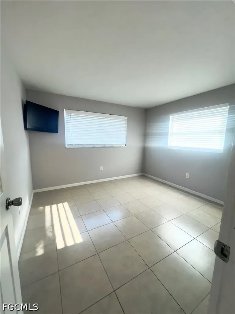 117 SE 45th Terrace Cape Coral FL 33904
