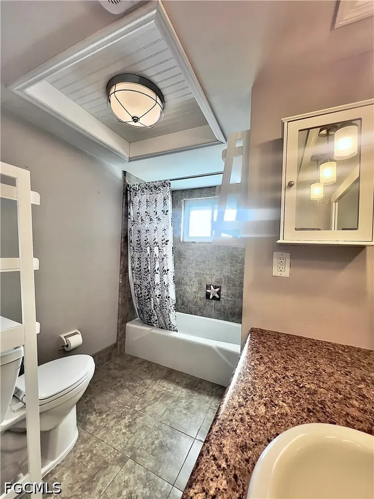 117 SE 45th Terrace Cape Coral FL 33904
