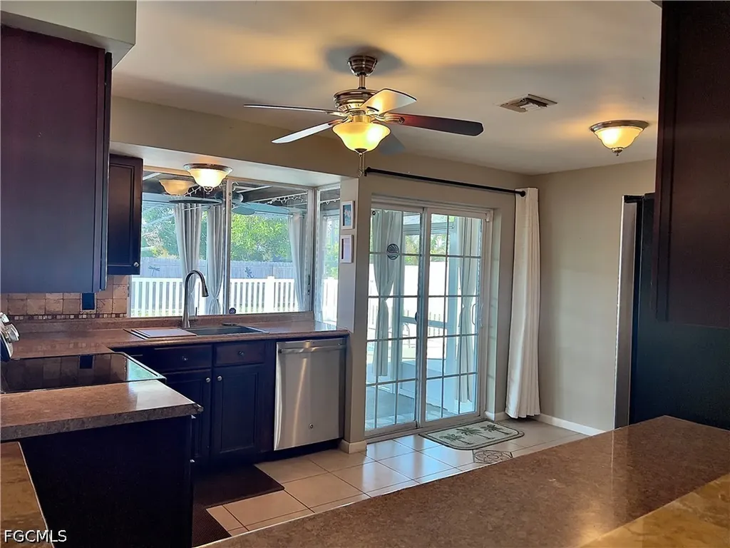 117 SE 45th Terrace Cape Coral FL 33904