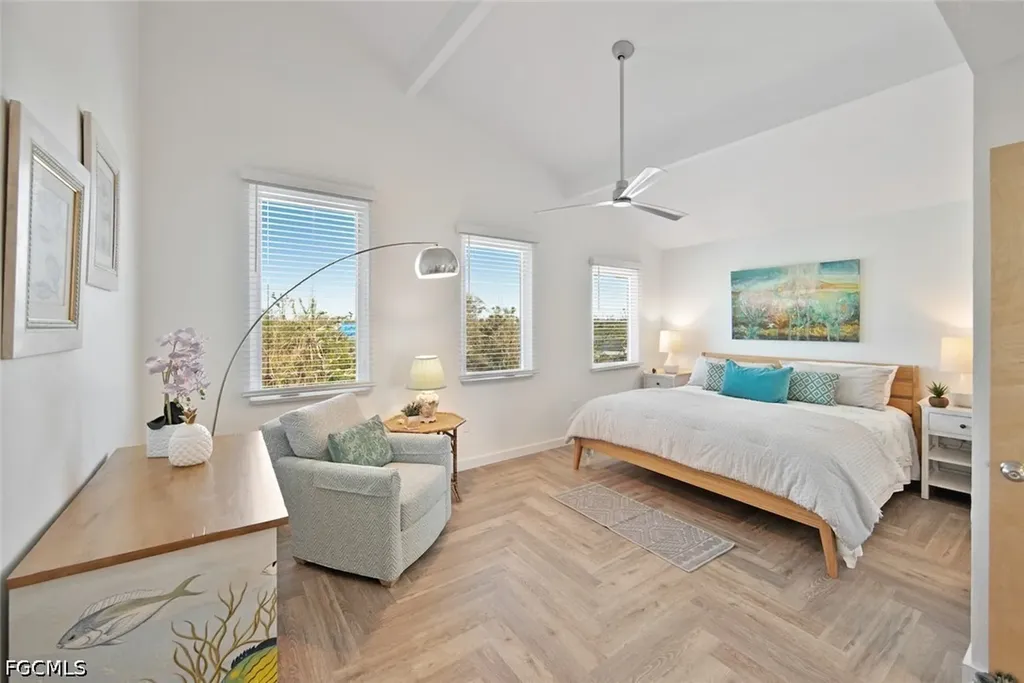2499 Harbour Lane Sanibel FL 33957