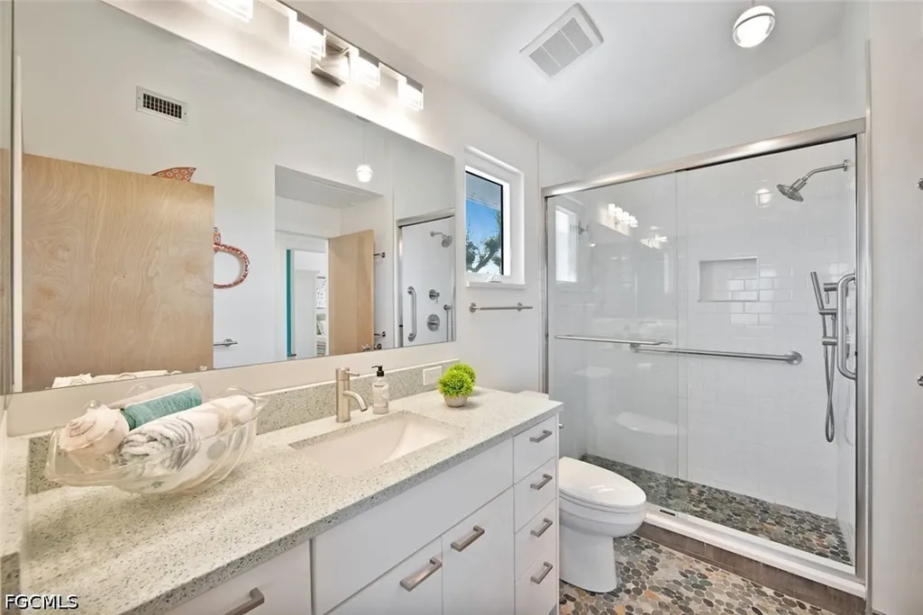2499 Harbour Lane Sanibel FL 33957