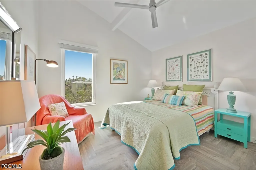 2499 Harbour Lane Sanibel FL 33957