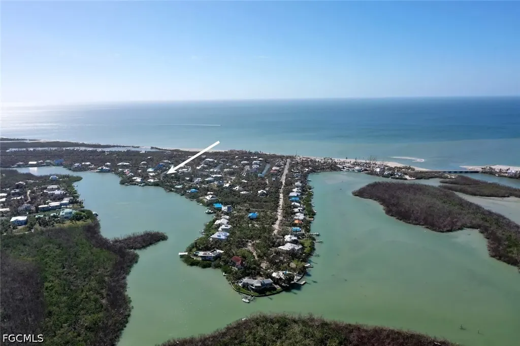 2499 Harbour Lane Sanibel FL 33957