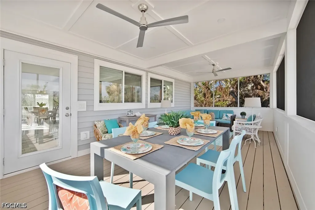 2499 Harbour Lane Sanibel FL 33957