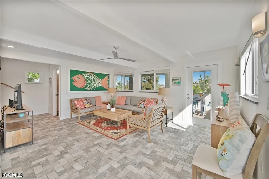2499 Harbour Lane Sanibel FL 33957