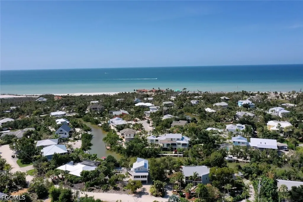 2499 Harbour Lane Sanibel FL 33957