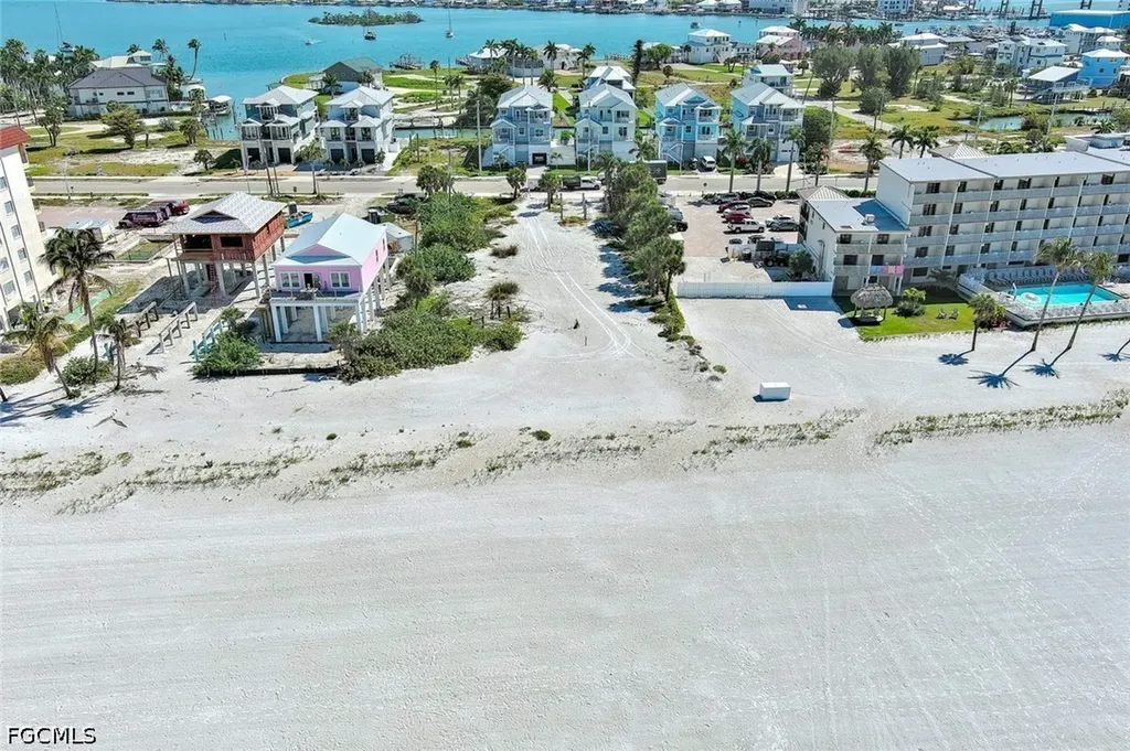 650 & 632 Estero Boulevard Fort Myers Beach FL 33931