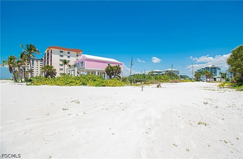 650 & 632 Estero Boulevard Fort Myers Beach FL 33931
