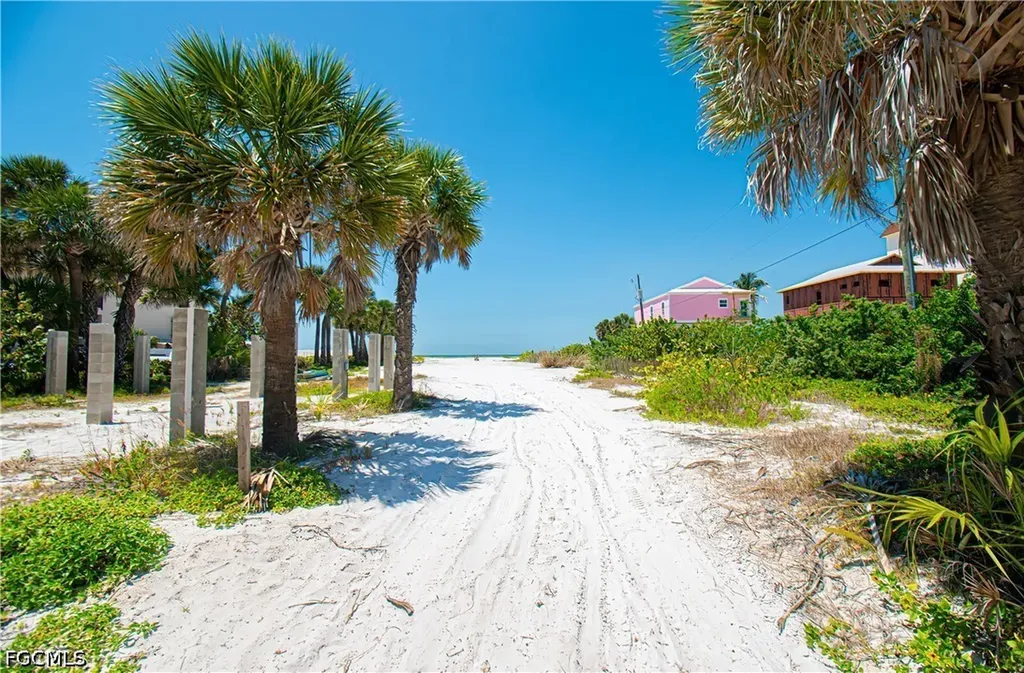 650 & 632 Estero Boulevard Fort Myers Beach FL 33931