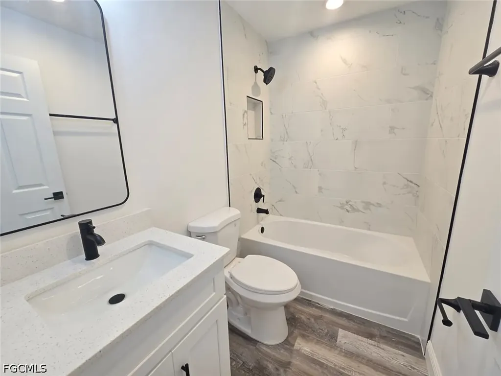 2106 Basin Street Port Charlotte FL 33952