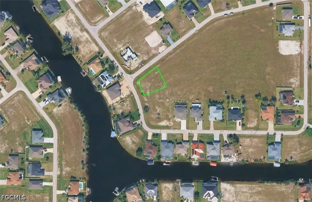 1911 NW 36th Avenue Cape Coral FL 33993