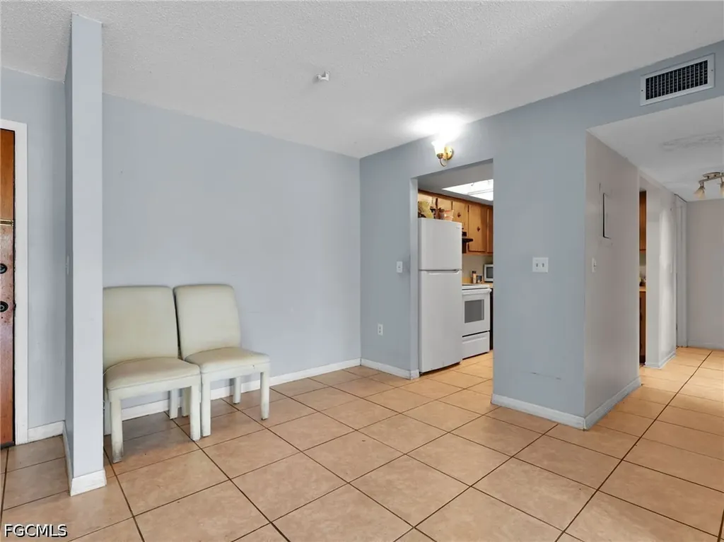 3704 Broadway Fort Myers FL 33901