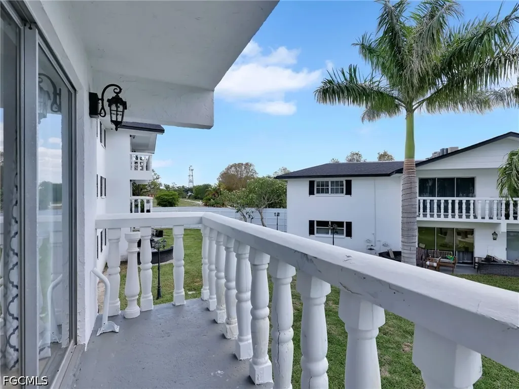 3704 Broadway Fort Myers FL 33901