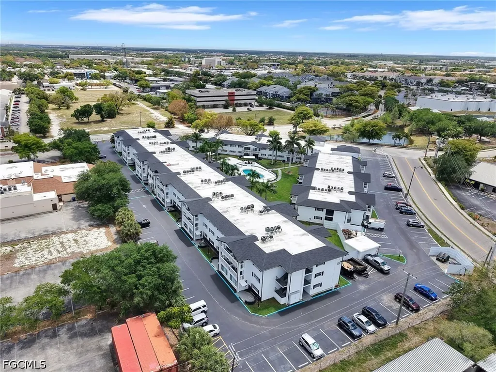 3704 Broadway Fort Myers FL 33901