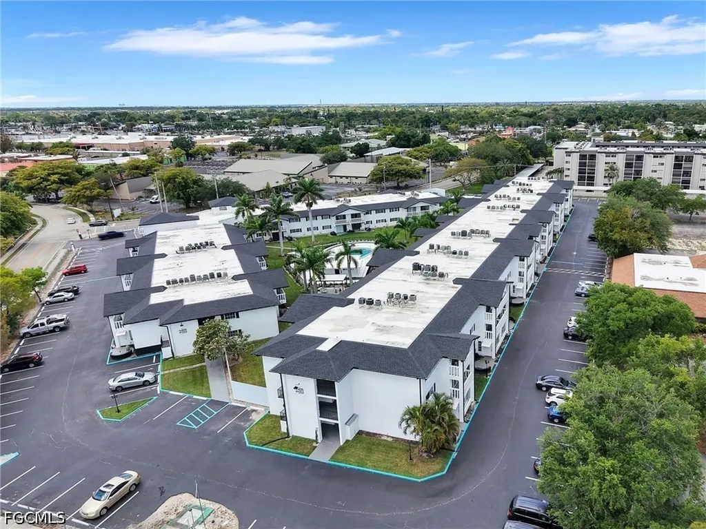 3704 Broadway Fort Myers FL 33901