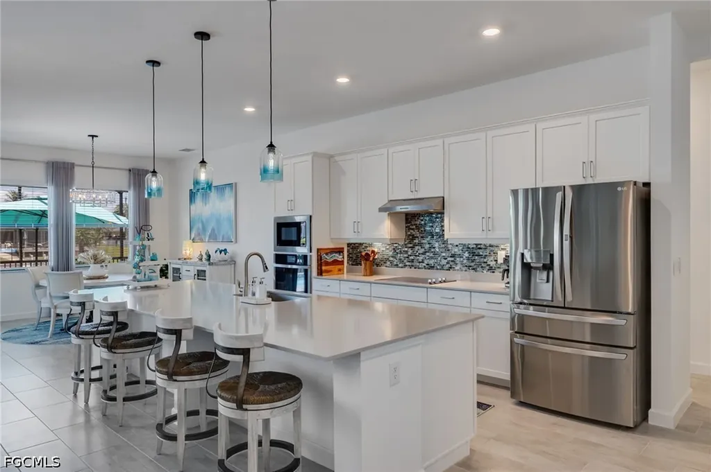1413 SE 10th Avenue Cape Coral FL 33990